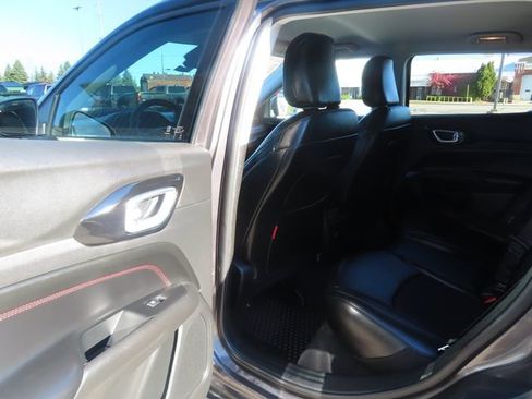 Used 2022 Jeep Compass Trailhawk AWD/4WD image 20