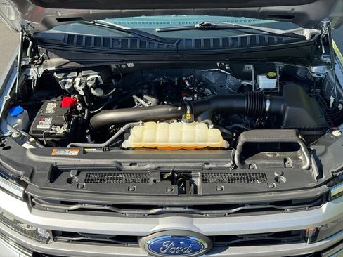 Used 2022 Ford Expedition XLT AWD/4WD image 43