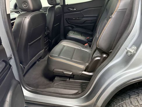 Used 2023 GMC Acadia AT4 AWD/4WD image 47