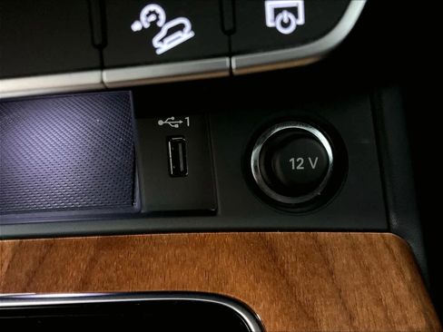 Used 2023 Audi Q5 2.0T Premium Plus w/ Premium Plus Package image 33