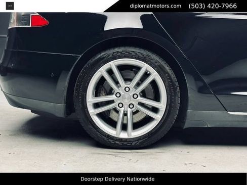 Used 2015 Tesla Model S 70D AWD/4WD image 38