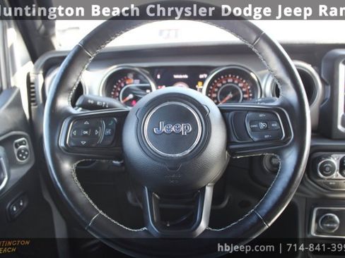 Used 2021 Jeep Wrangler Unlimited Sport image 14