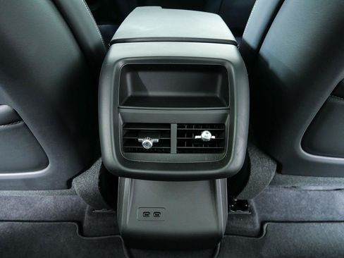Certified 2024 Cadillac Lyriq Tech RWD image 18