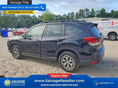 Used 2022 Subaru Forester Premium AWD/4WD image 3