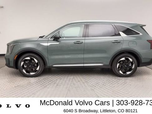 Used 2025 Kia Sorento SX Prestige AWD/4WD image 5