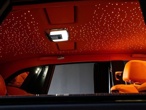 Used 2024 Rolls-Royce Phantom Sedan RWD image 42