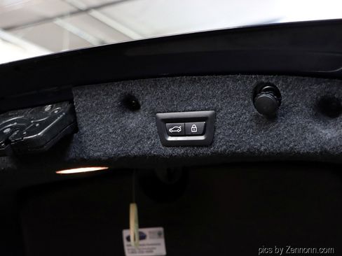 Used 2015 BMW 528i xDrive Sedan image 31