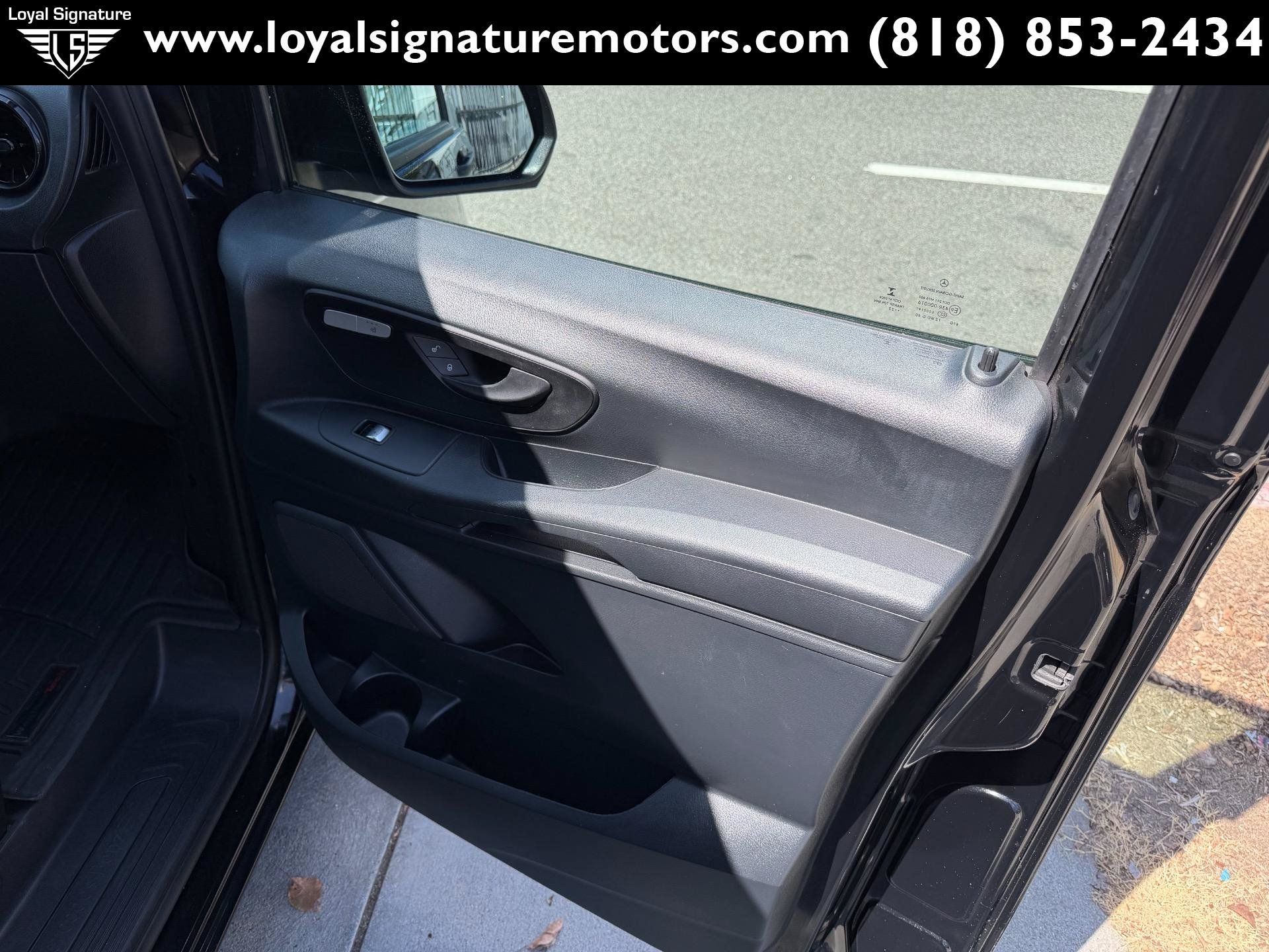 Used 2022 Mercedes-Benz Metris image 31