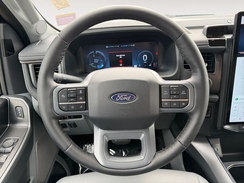 Used 2025 Ford F150 Lightning Flash AWD/4WD image 13