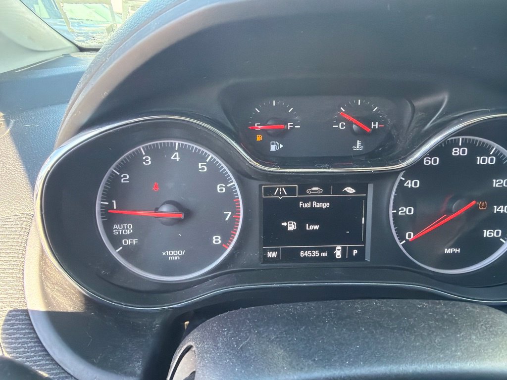 Used 2019 Chevrolet Cruze LT w/ Convenience Package FWD image 7
