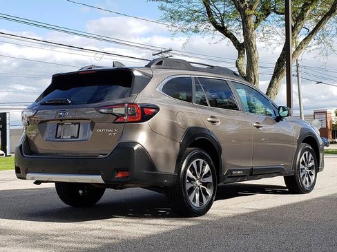 Used 2024 Subaru Outback Limited XT AWD/4WD image 5