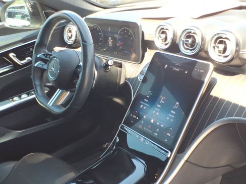 Used 2022 Mercedes-Benz C 300 Sedan image 13