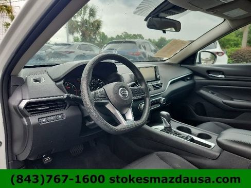 Used 2021 Nissan Altima 2.5 S w/ Driver Assist Package FWD image 5