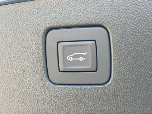 New 2026 Buick Envista Sport Touring w/ Convenience I Package FWD image 32