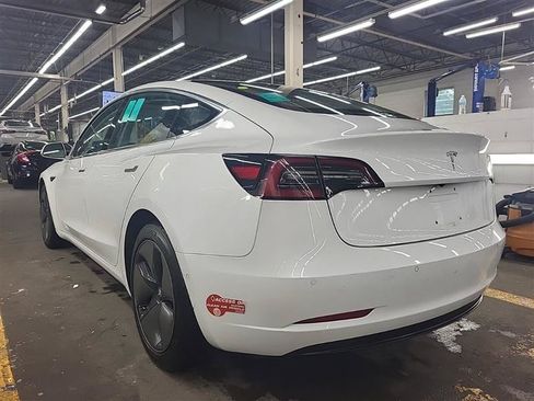 Used 2018 Tesla Model 3 Long Range RWD image 4