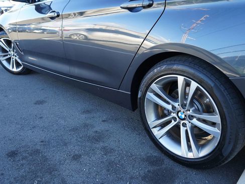Used 2017 BMW 330i Gran Turismo xDrive image 6