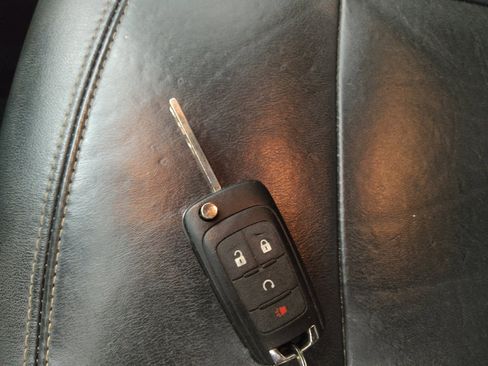 Used 2014 Buick Encore Premium image 32