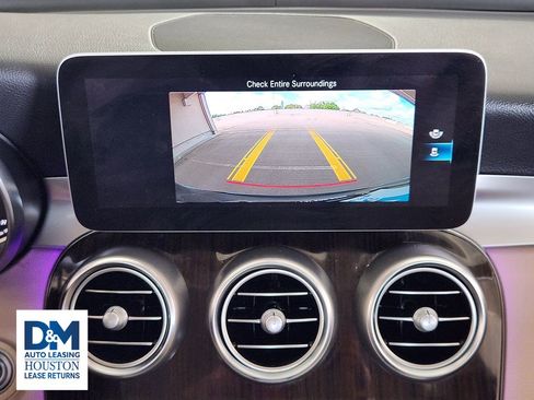 Used 2020 Mercedes-Benz GLC 300 image 25
