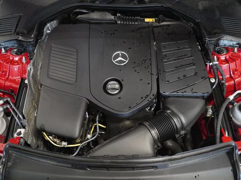 Used 2026 Mercedes-Benz C 300 4MATIC Sedan image 28