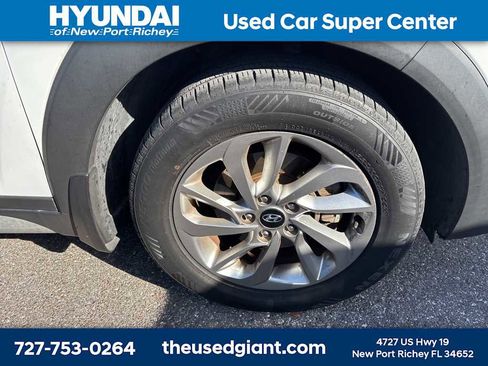 Used 2018 Hyundai Tucson SEL image 5