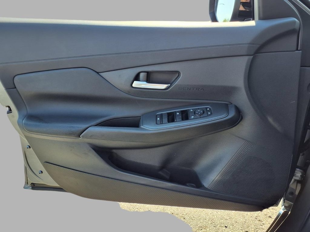 Used 2026 Nissan Sentra SV w/ Floor Mat Package FWD image 19