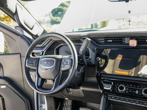 Used 2024 GMC Sierra 2500 AT4 w/ AT4 Premium Plus Package image 51