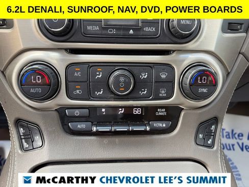 Used 2018 GMC Yukon Denali w/ Denali Ultimate Package AWD/4WD image 10