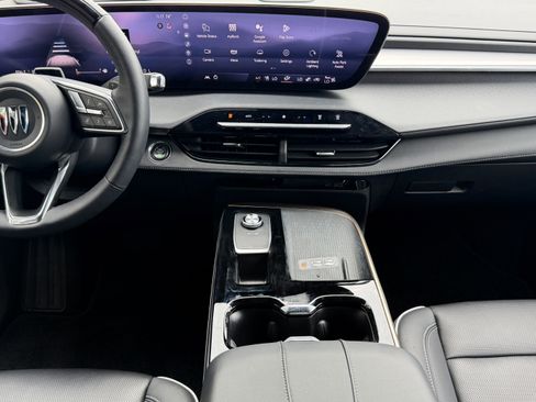 Used 2025 Buick Enclave Avenir w/ Super Cruise Package image 20