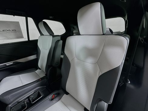 New 2026 Lexus TX 500h AWD w/ Technology Package image 22