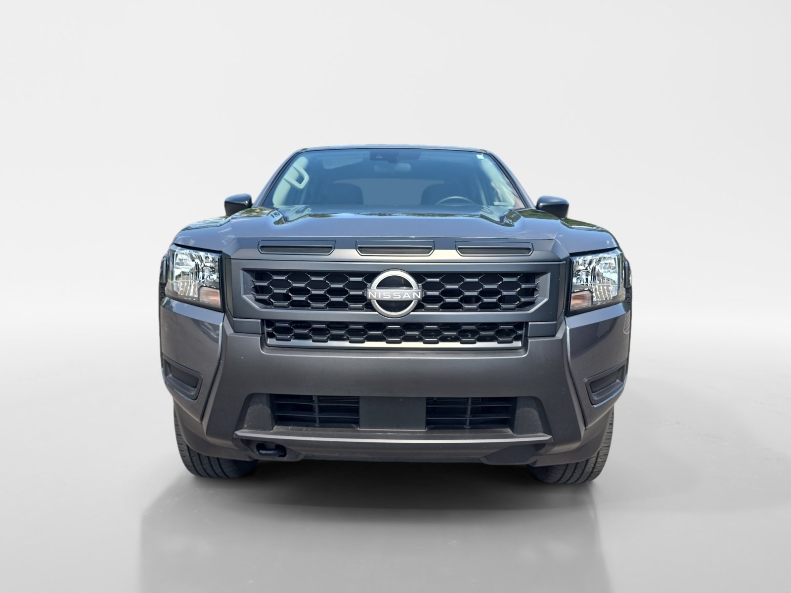 Used 2025 Nissan Frontier S AWD/4WD image 9