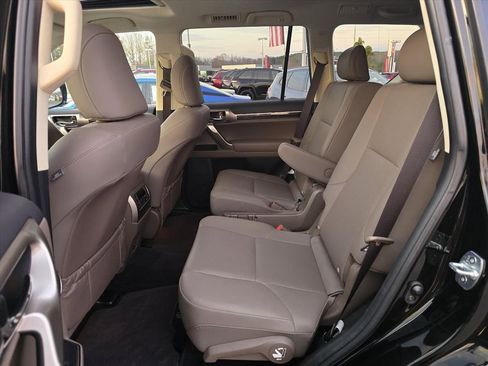 Used 2021 Lexus GX 460 Premium image 13