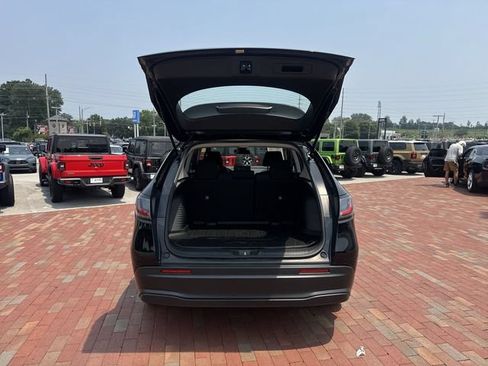 Used 2024 Honda HR-V LX image 29