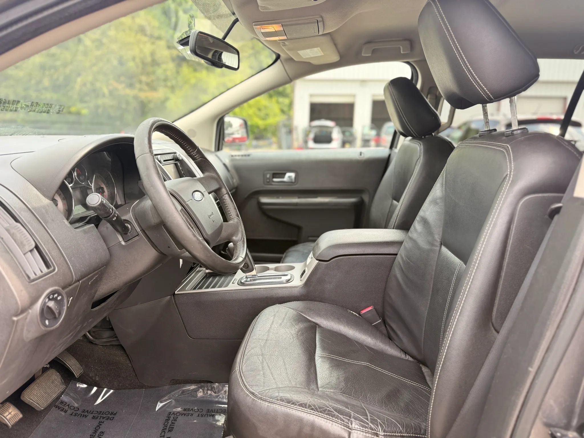 Used 2010 Ford Edge Limited AWD/4WD image 2