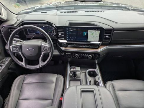 Used 2022 Chevrolet Silverado 1500 RST AWD/4WD image 16