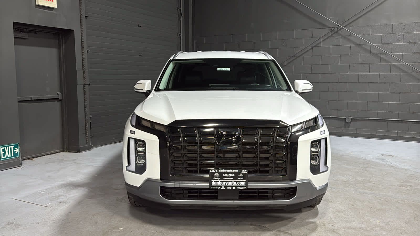 Used 2024 Hyundai Palisade SEL AWD/4WD image 2