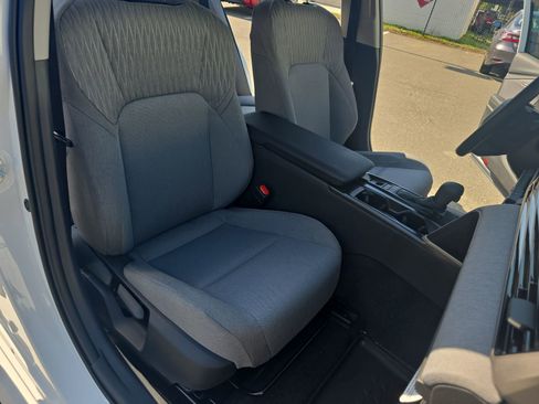 Used 2026 Toyota Camry LE w/ Convenience Package FWD image 10