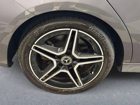 Certified 2023 Mercedes-Benz CLA 250 4MATIC image 5