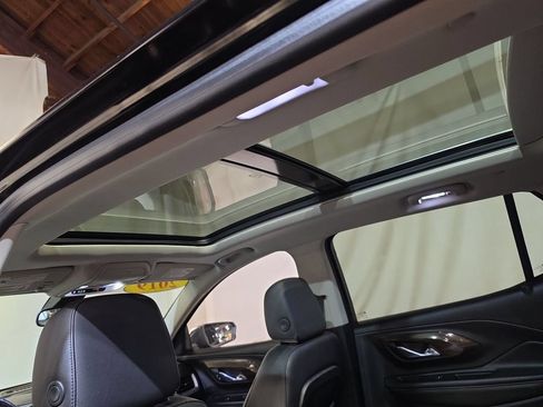 Used 2019 GMC Terrain Denali w/ Driver Alert Package II FWD image 16
