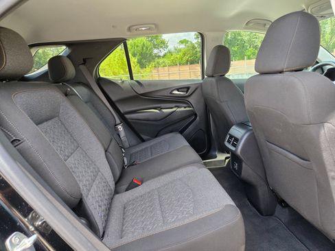 Used 2023 Chevrolet Equinox LT FWD image 22