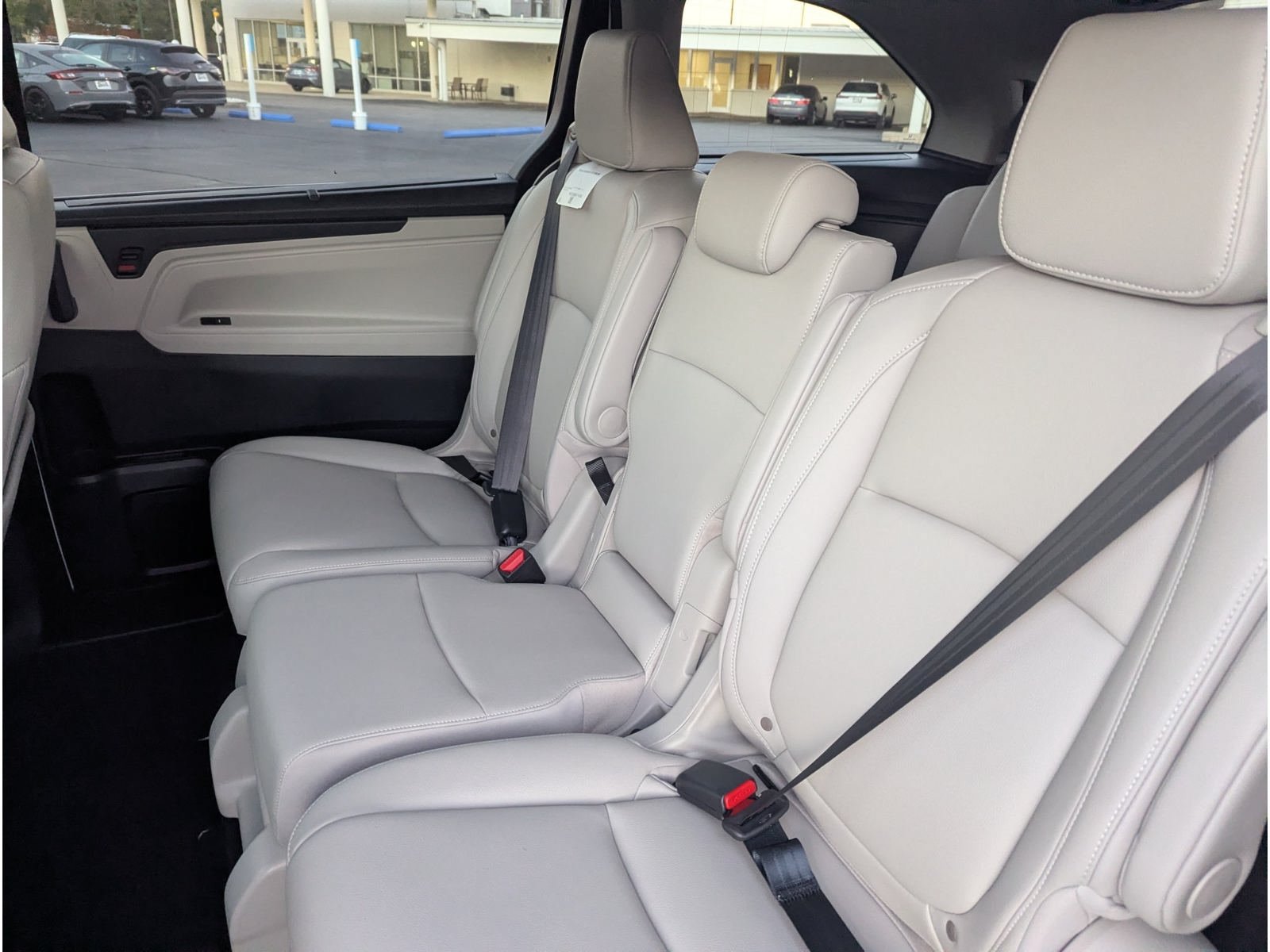 New 2027 Honda Odyssey EX-L image 15