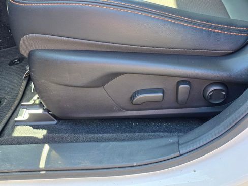 Certified 2025 Subaru Crosstrek 2.5i Limited w/ Crosstrek Mirror Package AWD/4WD image 14
