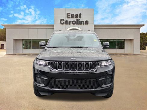 New 2026 Jeep Grand Cherokee Laredo X image 8