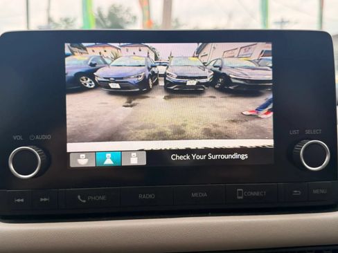 Used 2023 Honda HR-V LX image 23
