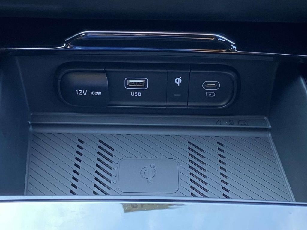 New 2025 Kia Sportage EX AWD/4WD image 24