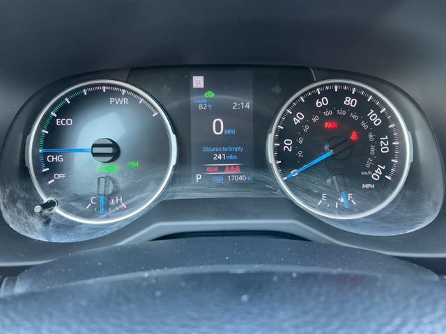 Certified 2022 Toyota RAV4 XLE w/ XLE Grade Weather Package AWD/4WD image 14