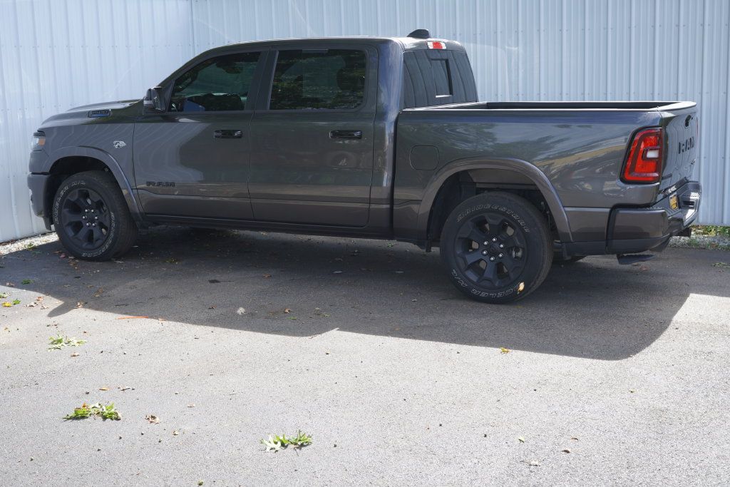 Used 2026 RAM 1500 Big Horn AWD/4WD image 3