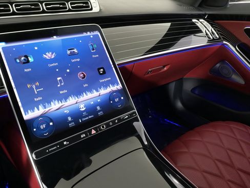 Used 2022 Mercedes-Benz S 500 4MATIC image 56