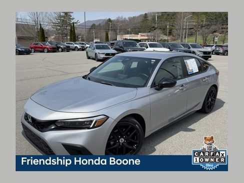 Used 2023 Honda Civic Sport image 1