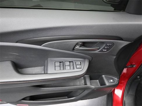 Used 2025 Honda Ridgeline TrailSport image 23