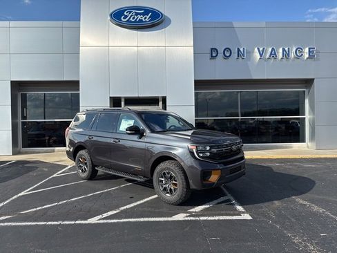 New 2025 Ford Expedition Tremor image 1
